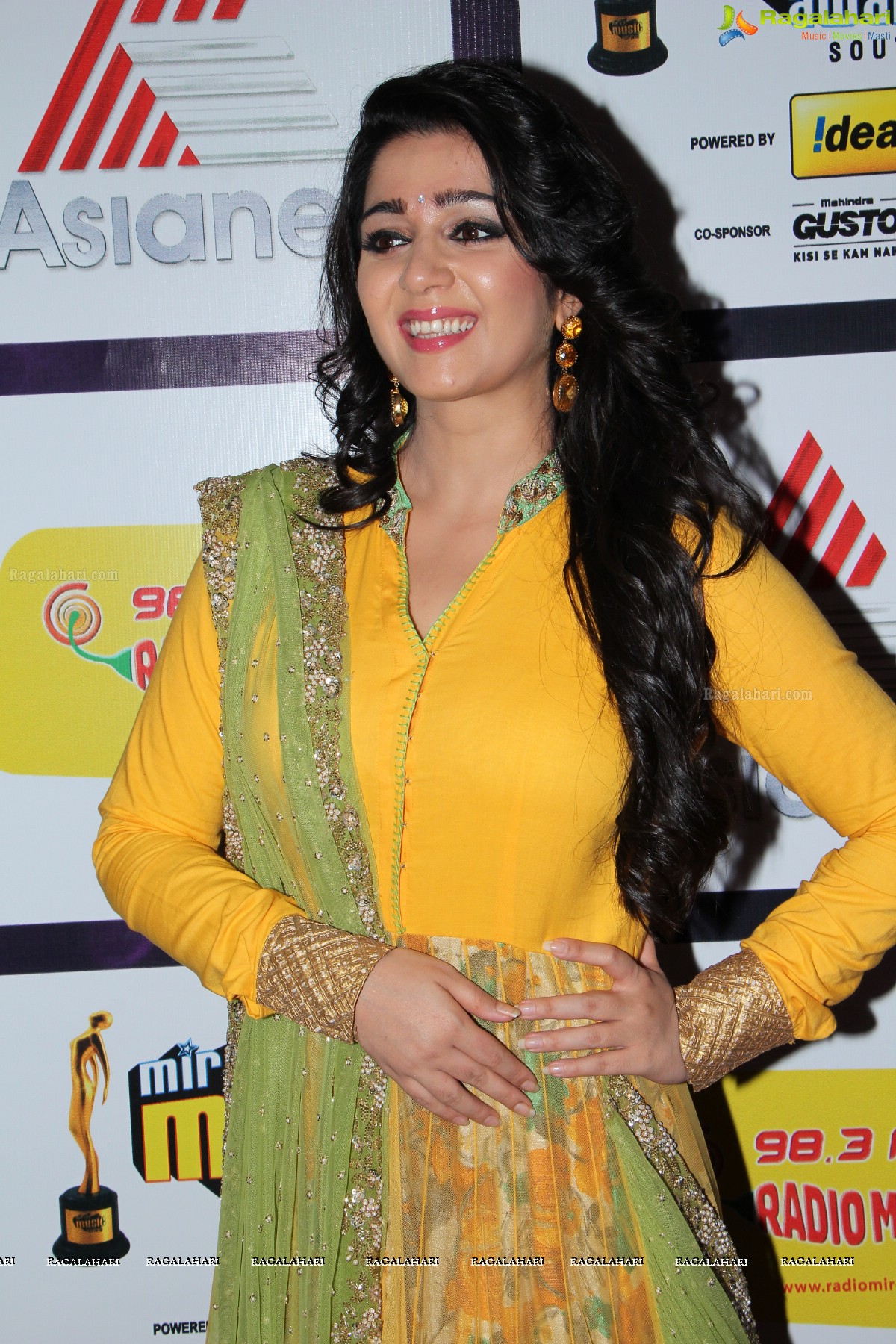 Charmme Kaur at Mirchi Music Awards 2014, Exclusive Photos