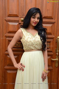 Sanam Shetty