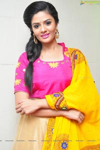 Sreemukhi