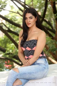 Sakshi Chowdary Photos