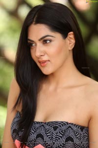 Sakshi Chowdary Photos