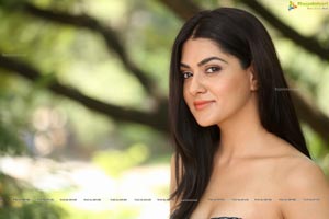 Sakshi Chowdary Photos