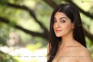 Sakshi Chowdary Photos