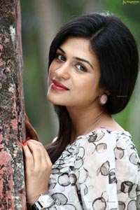 Shraddha Das Punnami Ratri