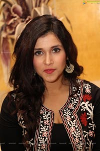 Mannara Chopra