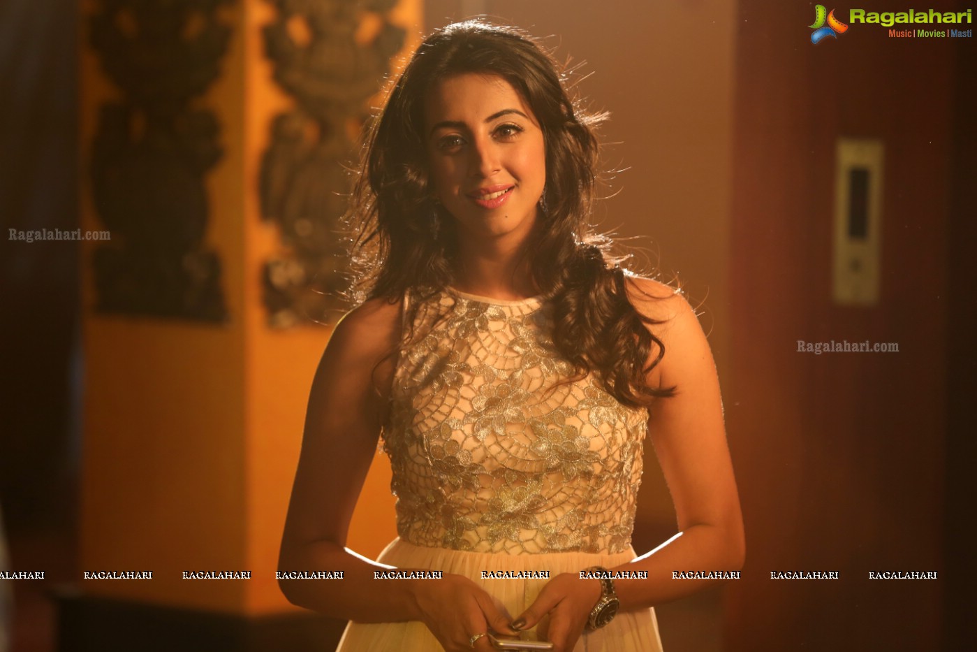 Sanjjanaa (Posters)