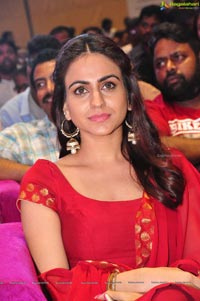 Aksha Pardasany