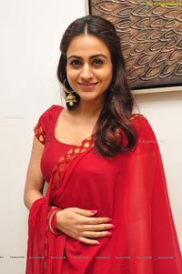 Aksha Pardasany