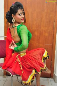 Hyderabad Dancer Riya