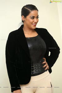 Mumaith Khan