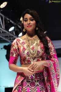 Shriya Saran