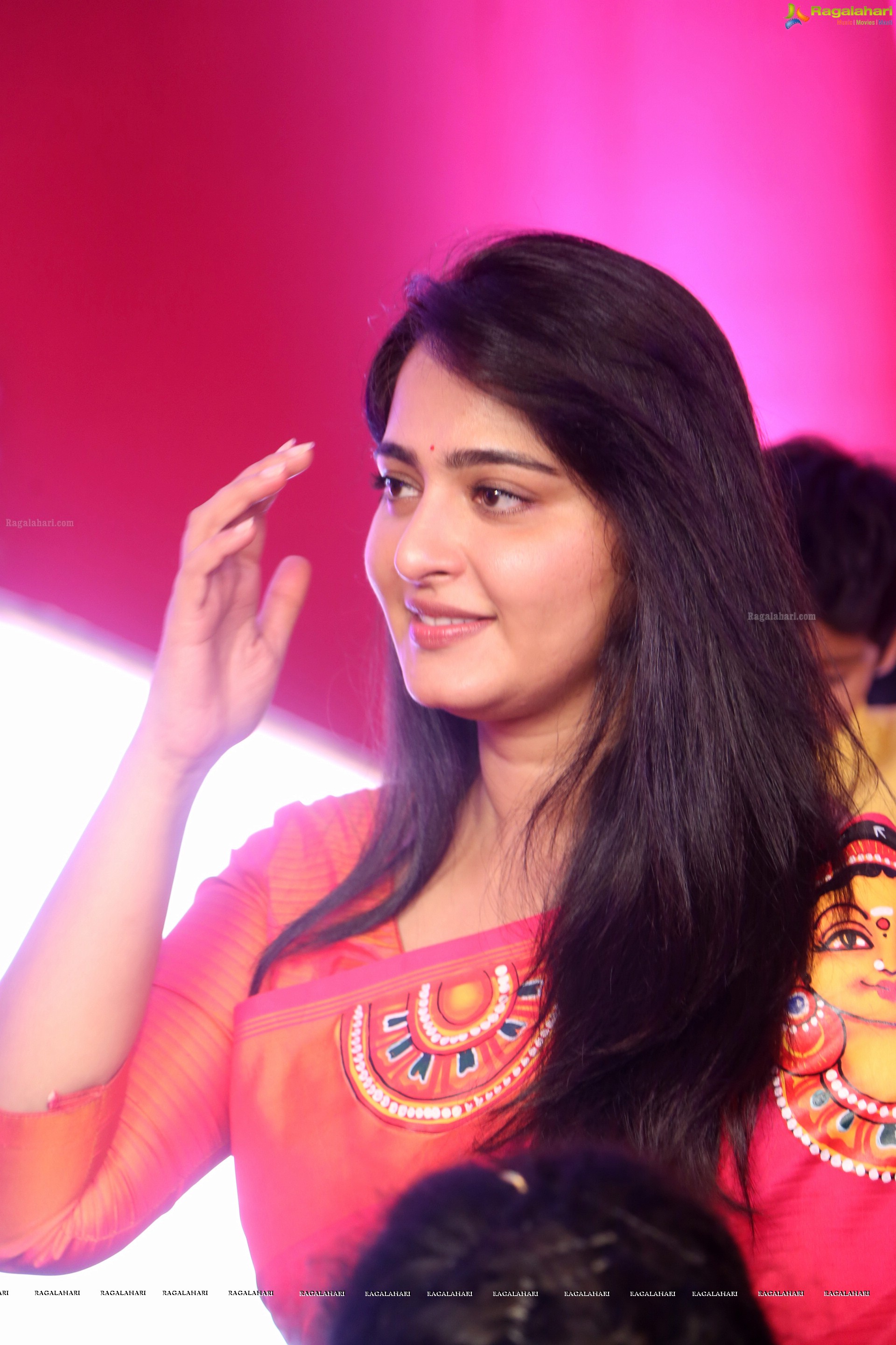 Anushka Shetty - HD Gallery