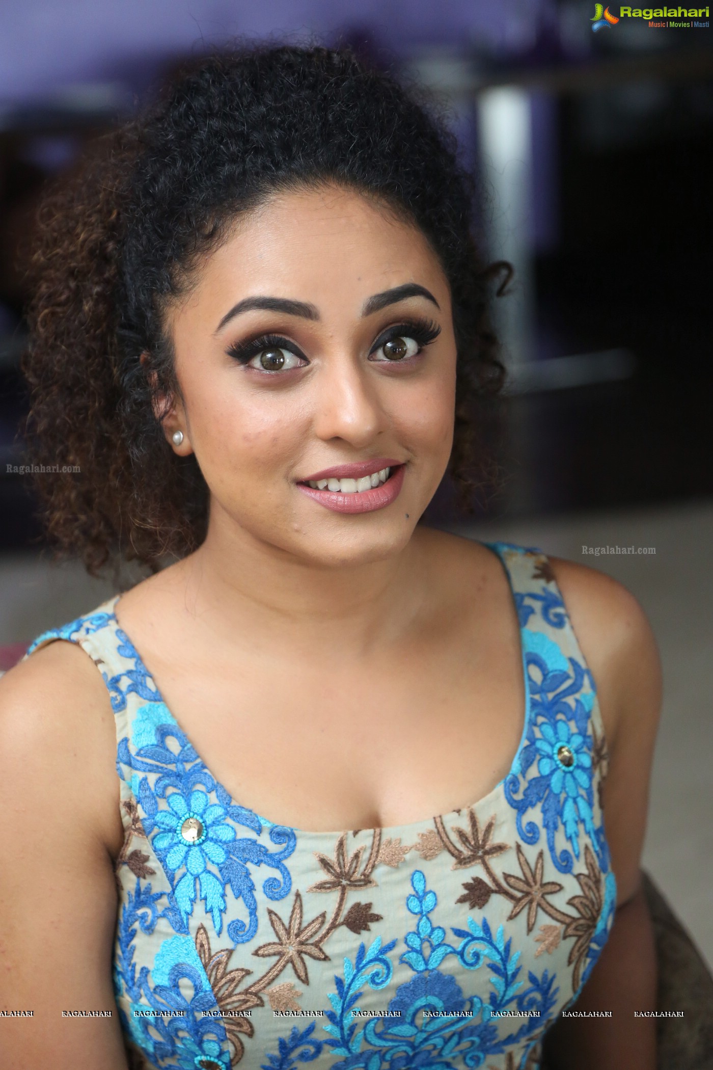 Pearle Maaney (Posters)