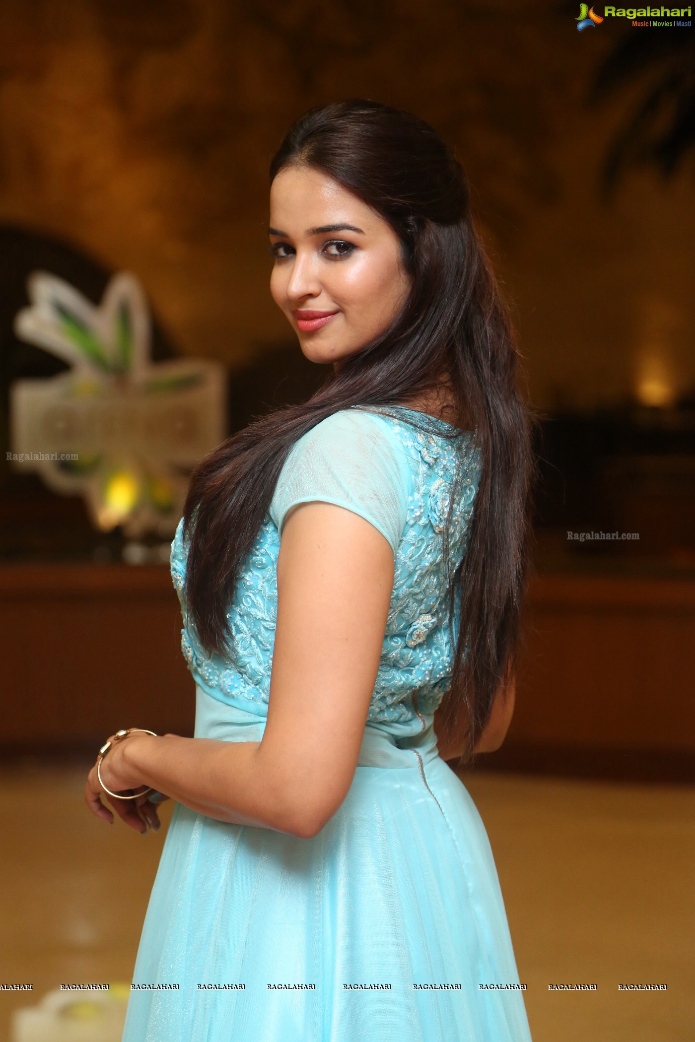 Pujita Ponnada (Posters)