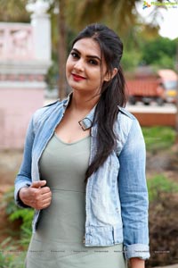 Neha Deshpande