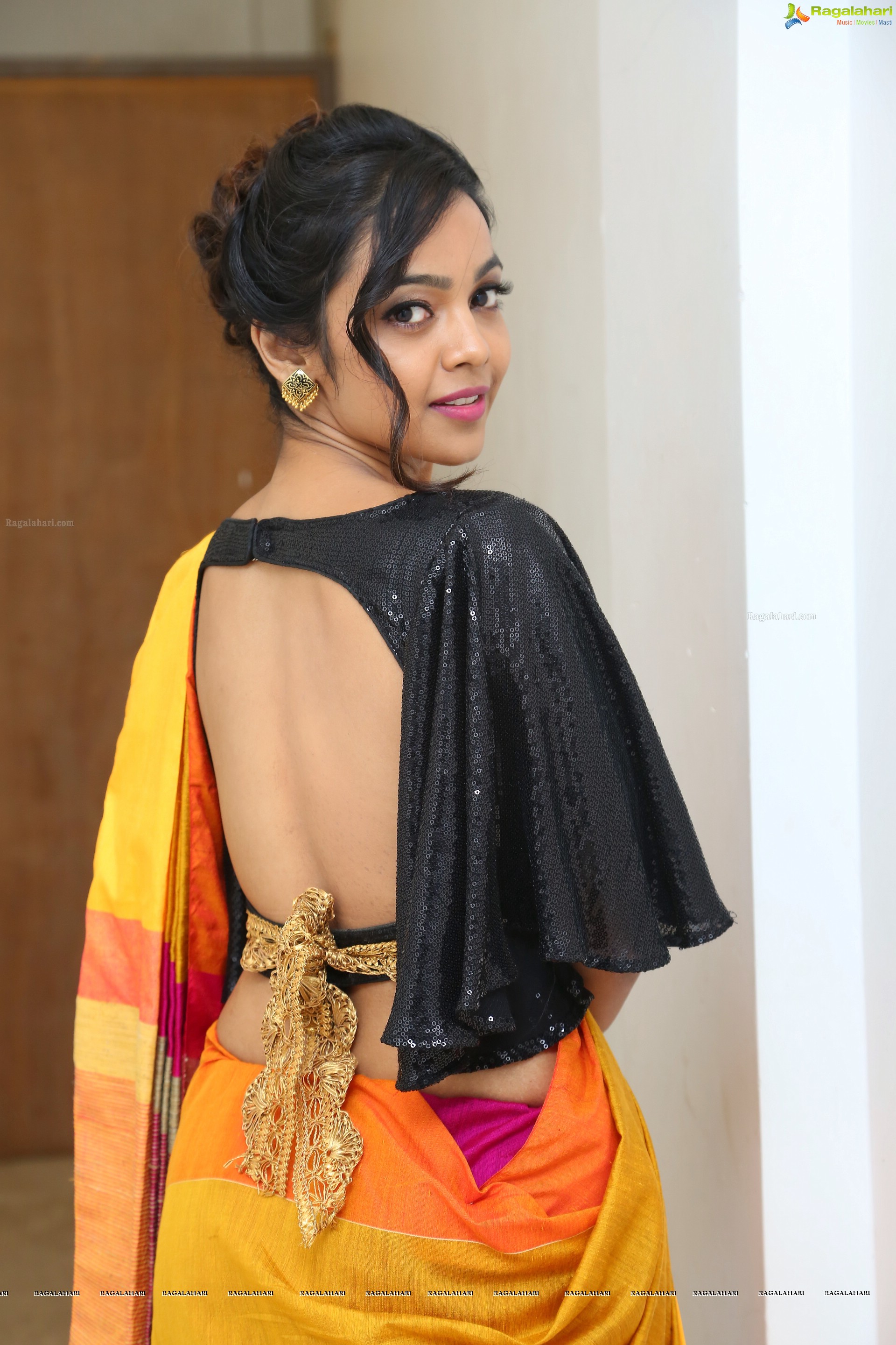 Nithya Shetty at Kalamandir Foundation 10th Anniversary Celebrations (High Definition Photos)