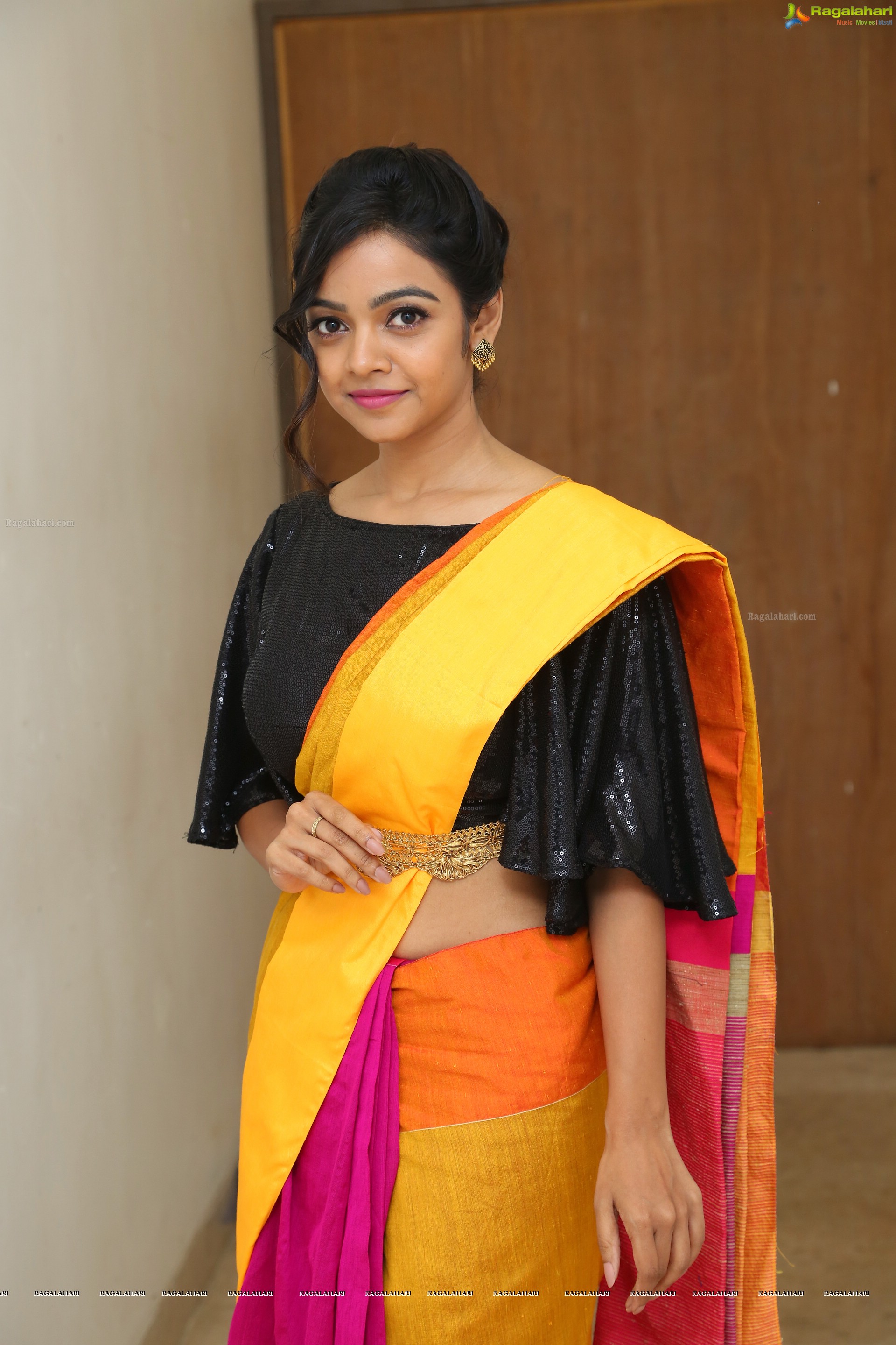 Nithya Shetty at Kalamandir Foundation 10th Anniversary Celebrations (High Definition Photos)