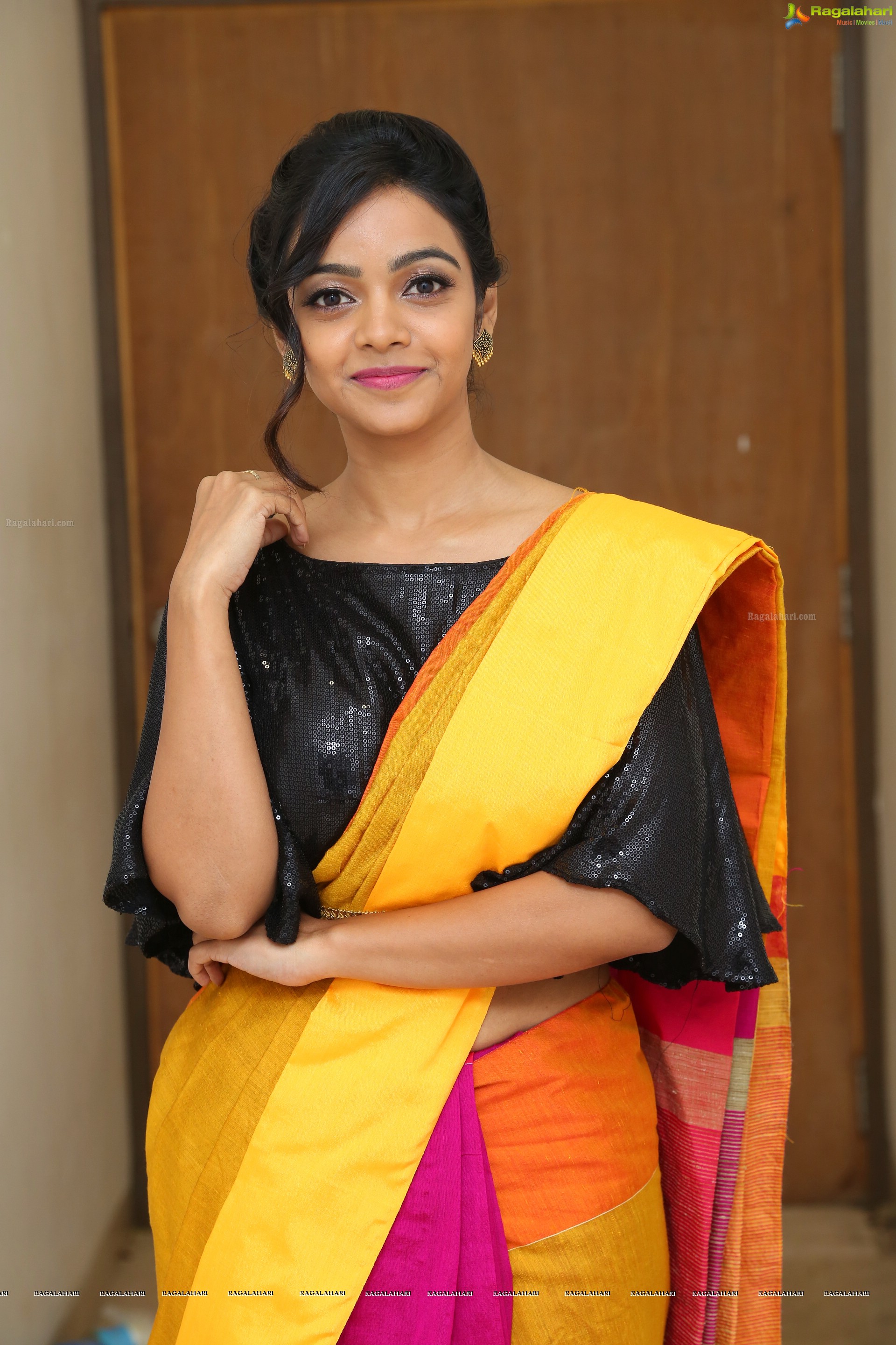 Nithya Shetty at Kalamandir Foundation 10th Anniversary Celebrations (High Definition Photos)