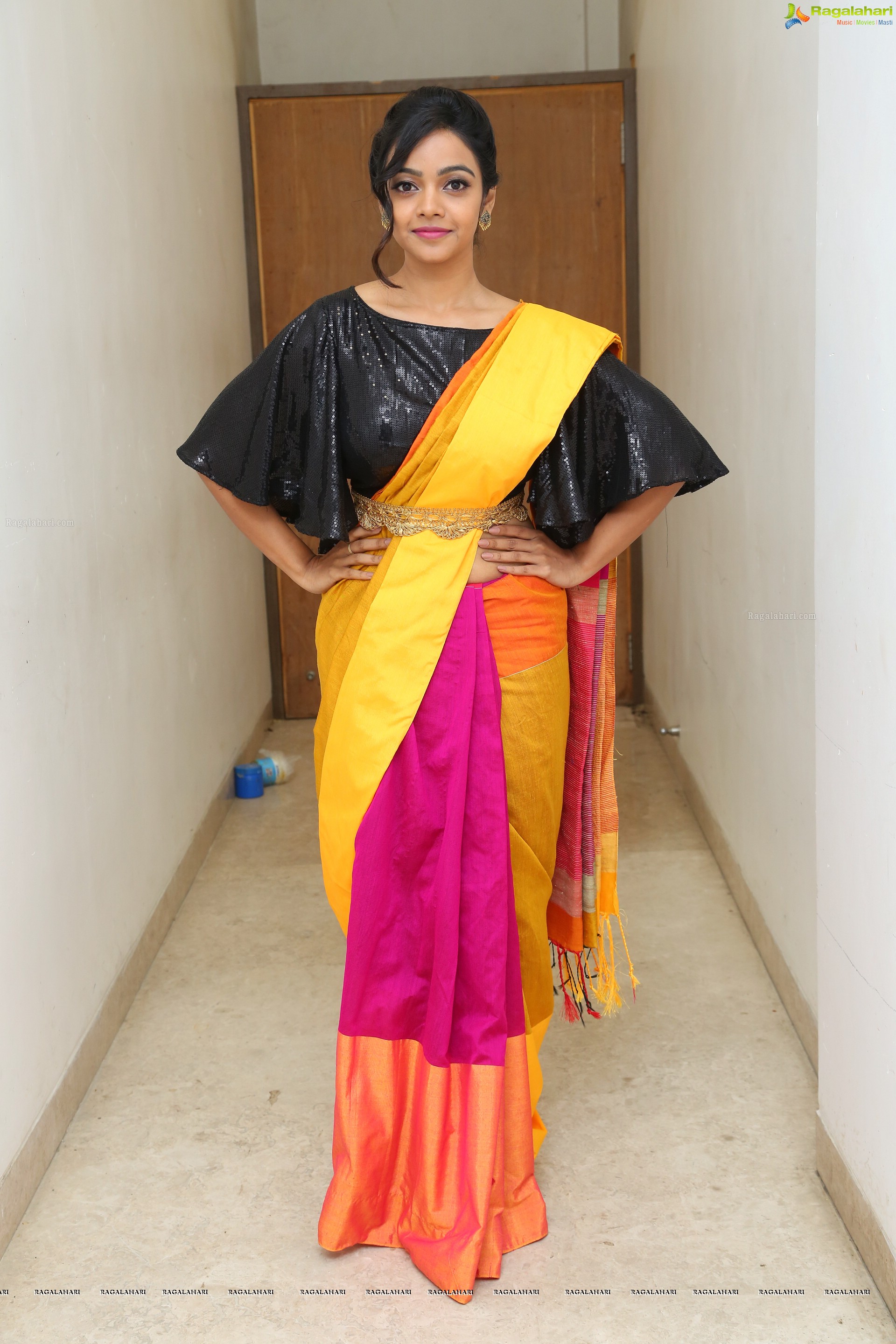 Nithya Shetty at Kalamandir Foundation 10th Anniversary Celebrations (High Definition Photos)