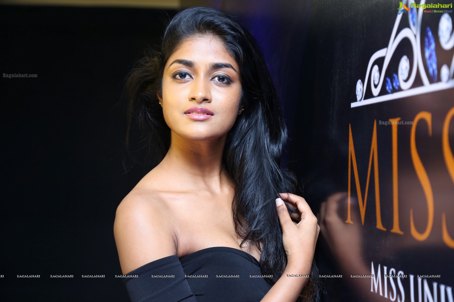 Dimple Hayathi at Miss Diva 2018 Auditions (High Definition Photos)