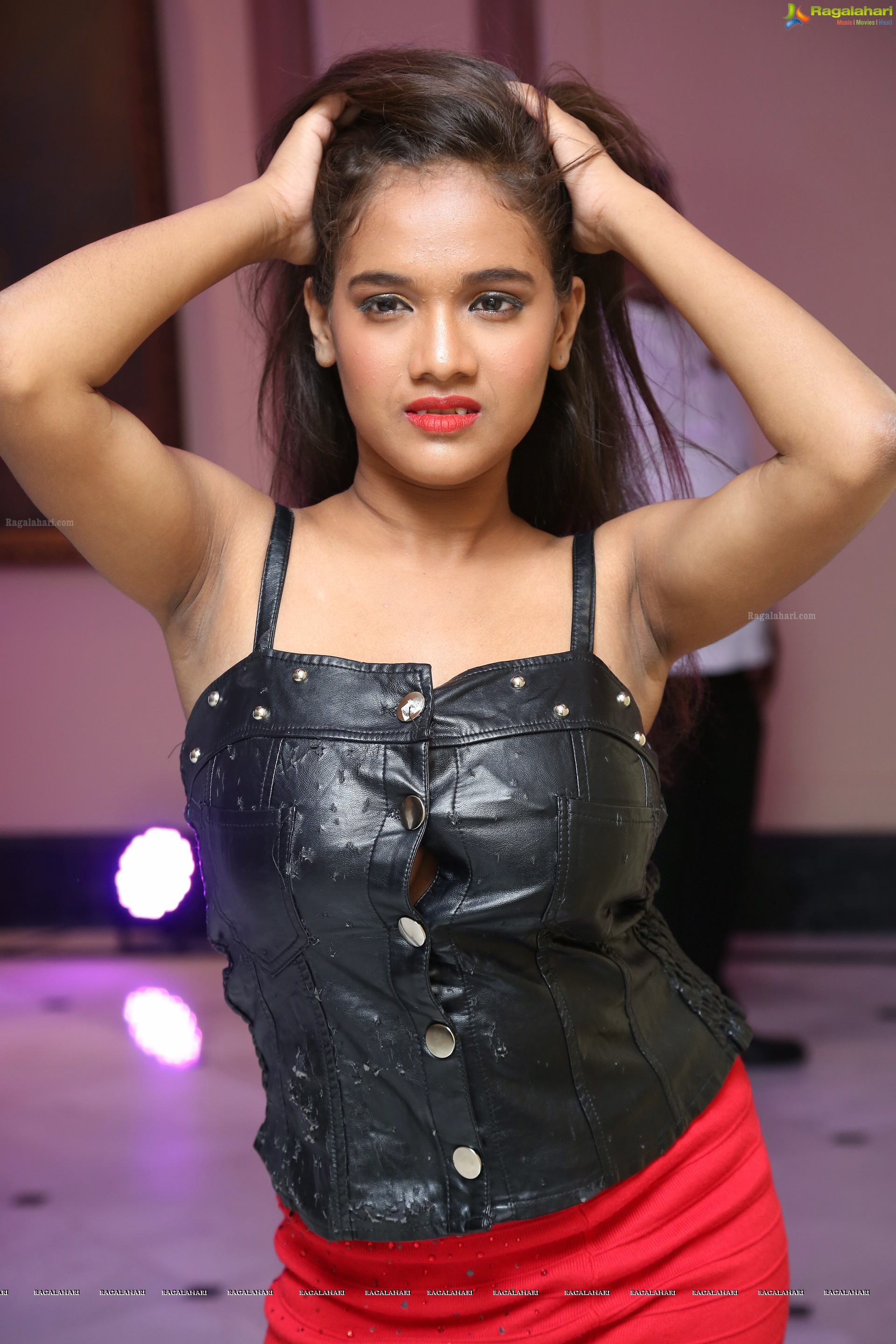 Divya Sri at Mr & Ms Super Model India 2018