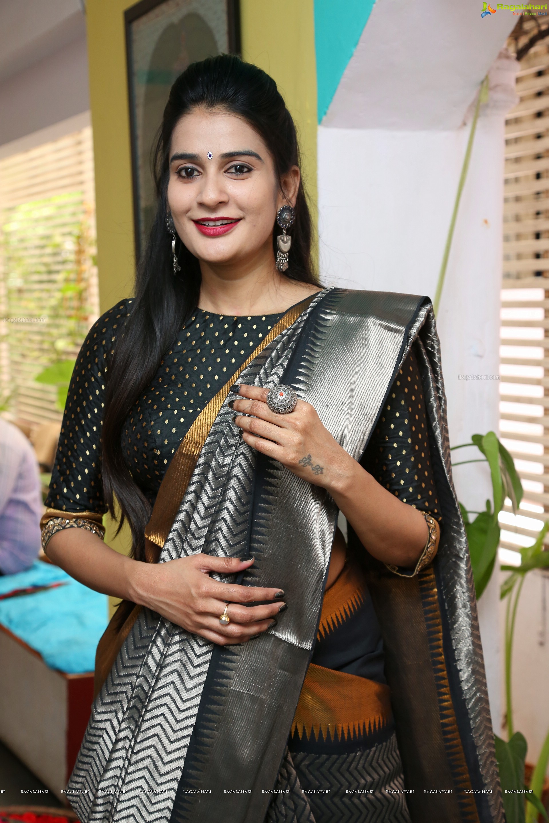 Jenny Honey at Mamatha Tulluri Designer Studio (High Definition Photos)