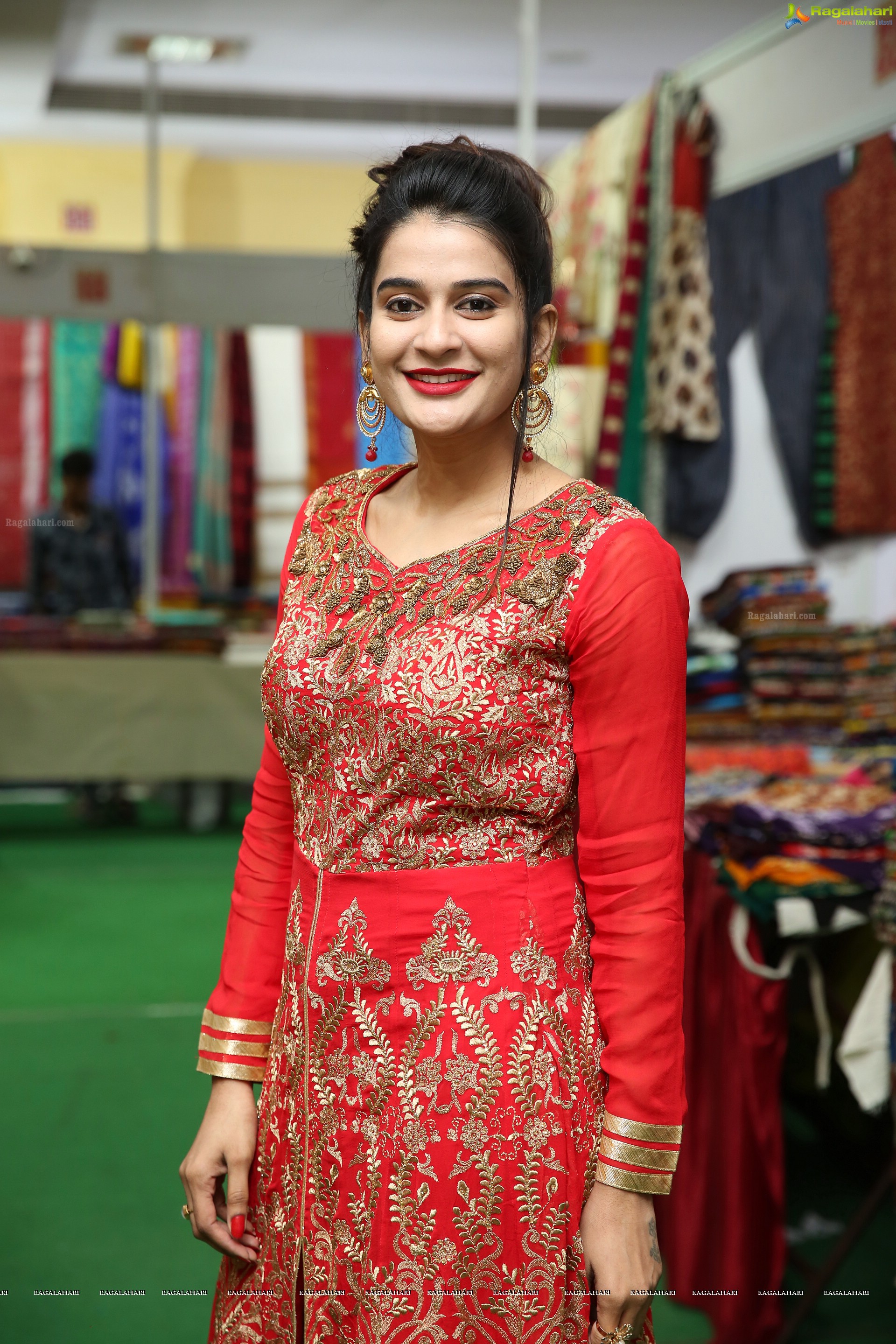 Jenny Honey at Silk and Cotton Expo Launch (High Definition Photos)