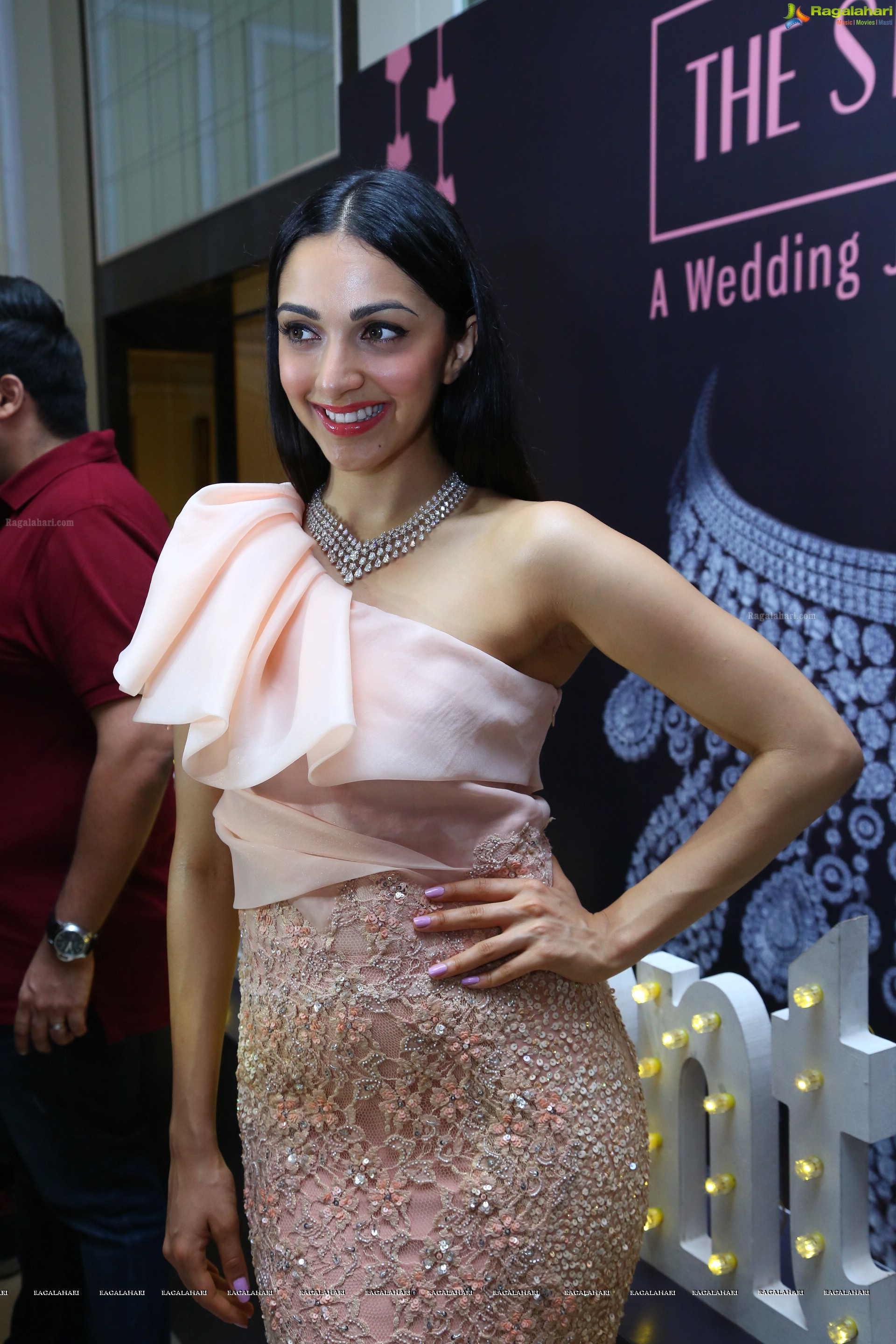 Kiara Advani at The Statement - Biggest Jewellery Exhibition (High Definition)