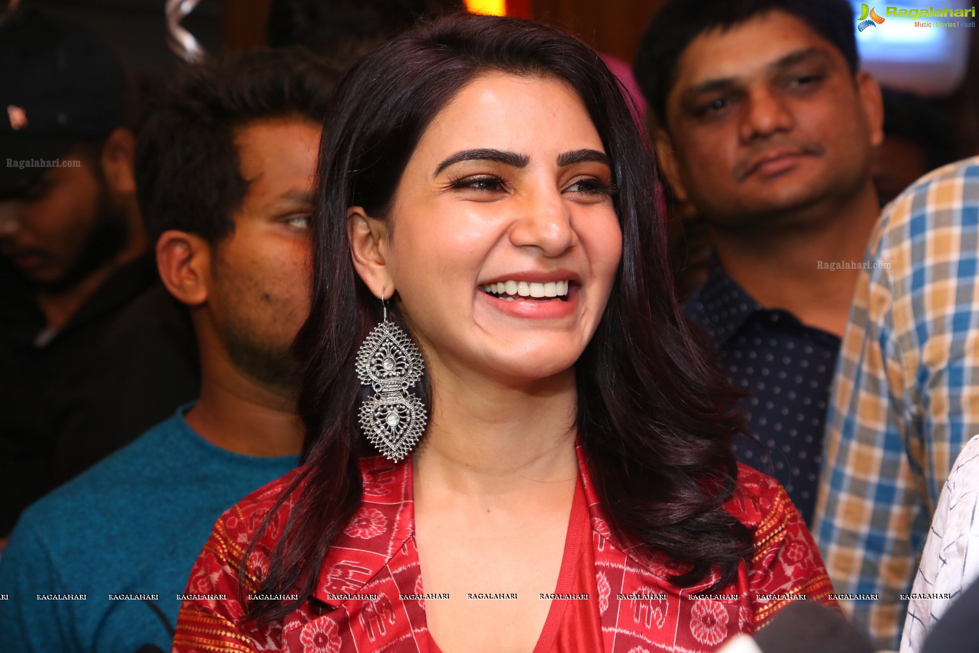 Samantha Akkineni at Bahar Cafe Multicuisine Family Restaurant