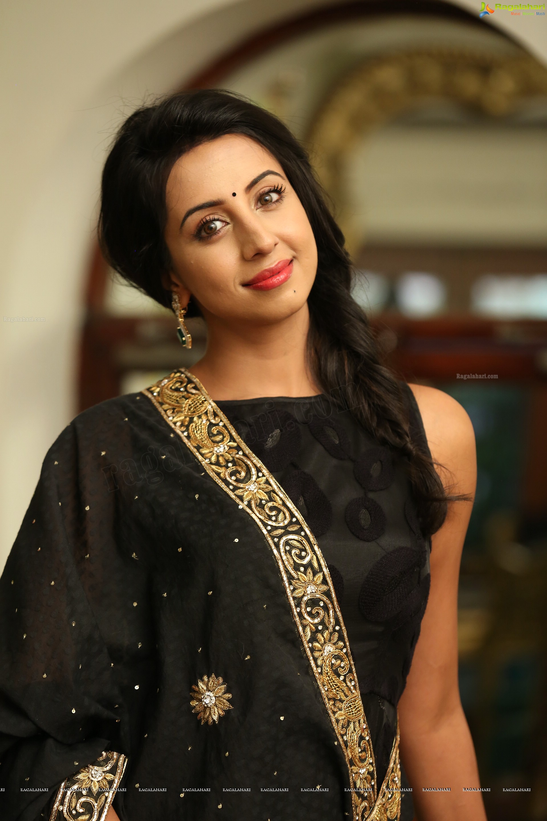 Sanjjanaa Galrani (High Definition)