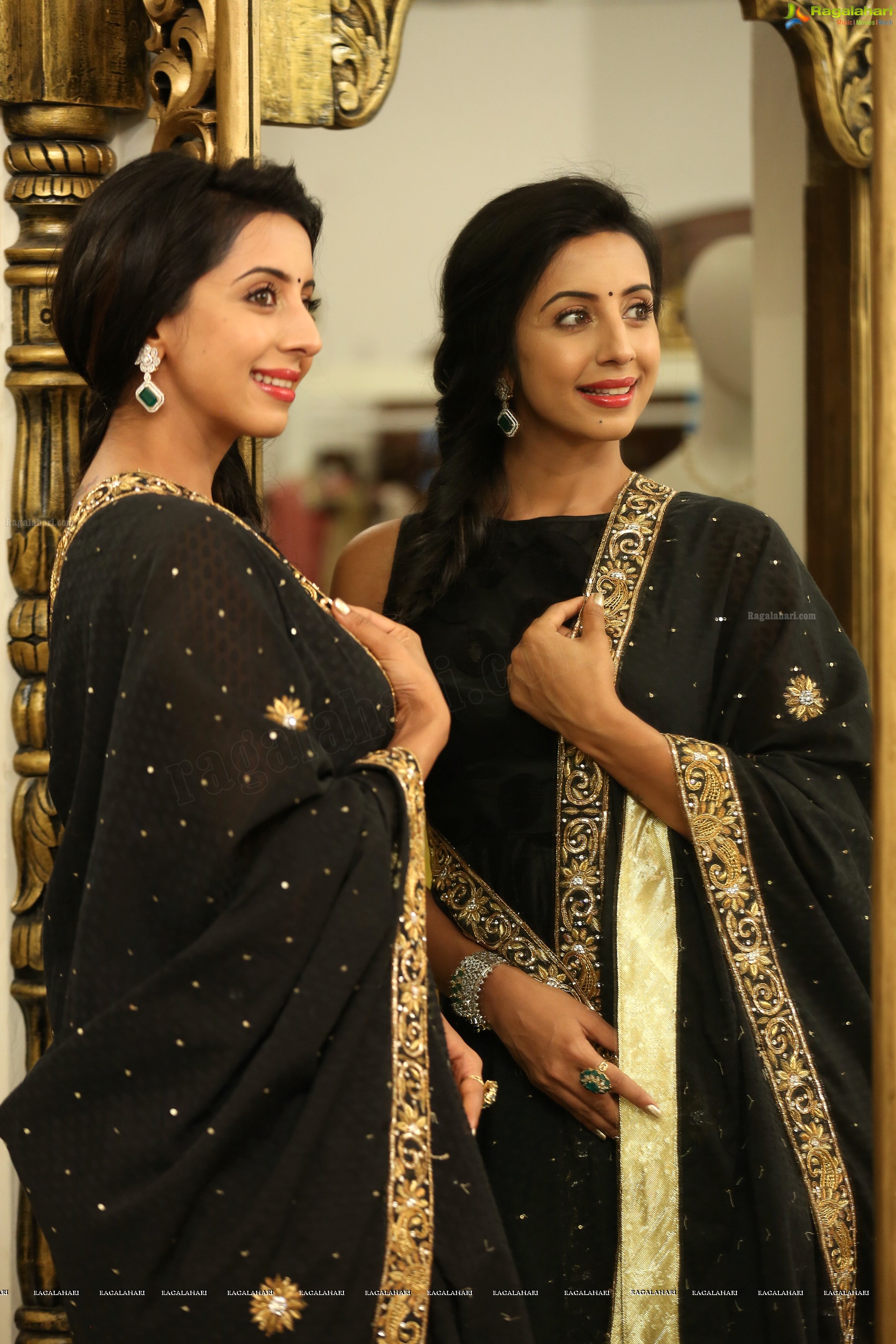 Sanjjanaa Galrani (High Definition)