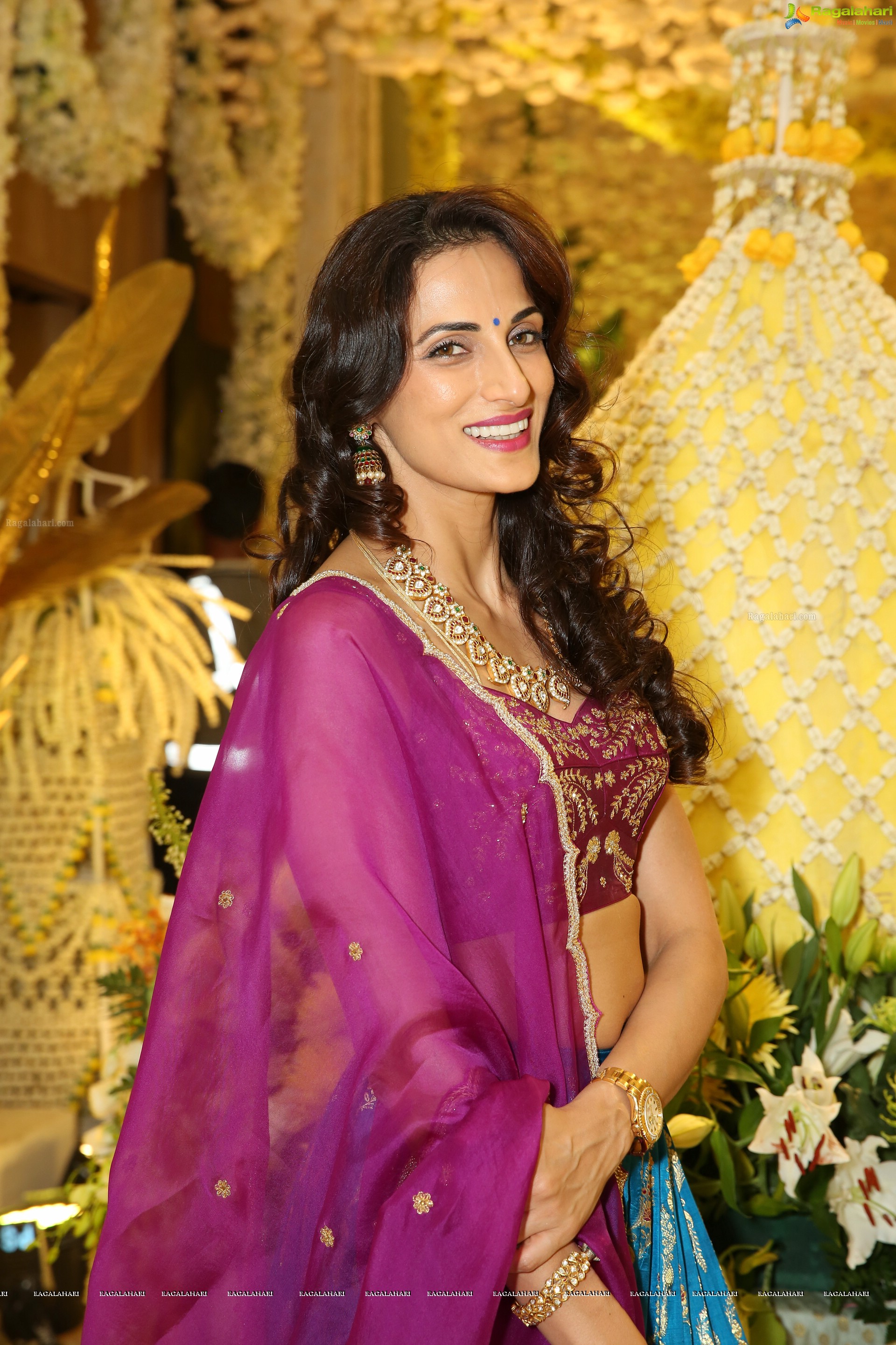 Shilpa Reddy at Anindith Reddy Pelli Koduku Ceremony (High Definition Photos)