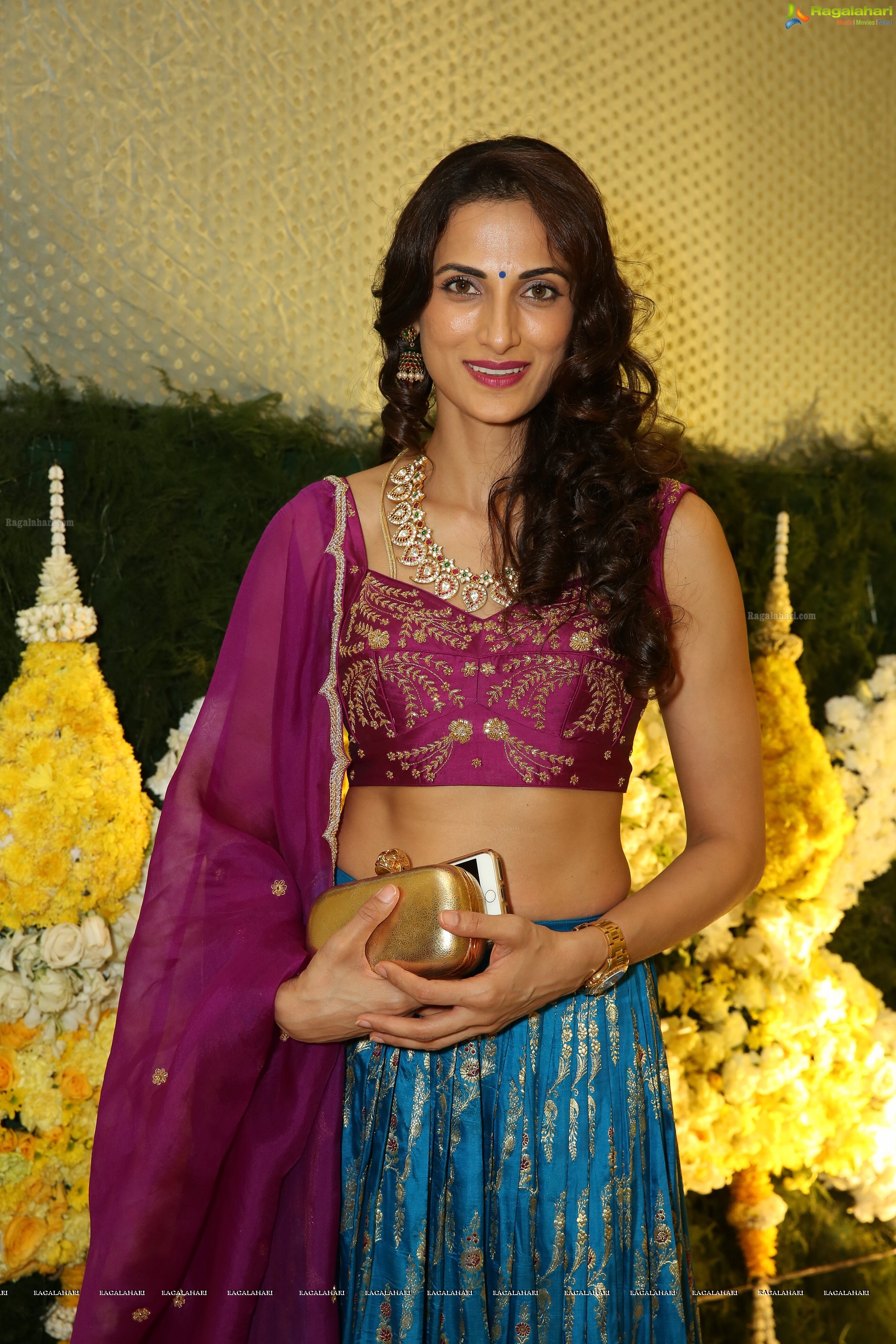 Shilpa Reddy at Anindith Reddy Pelli Koduku Ceremony (High Definition Photos)