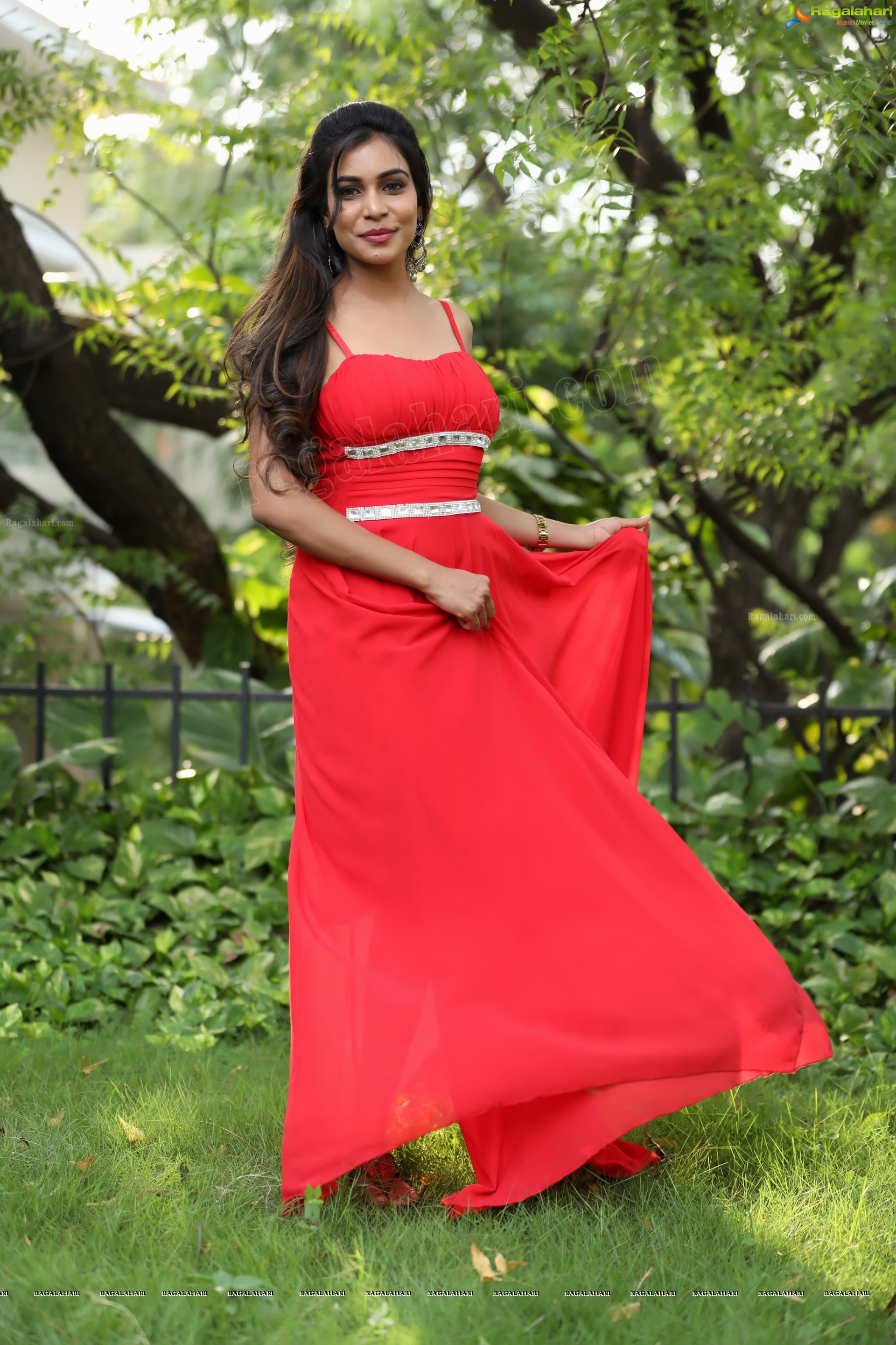 Sanjana Anne (Exclusive Photo Shoot) (High Definition)