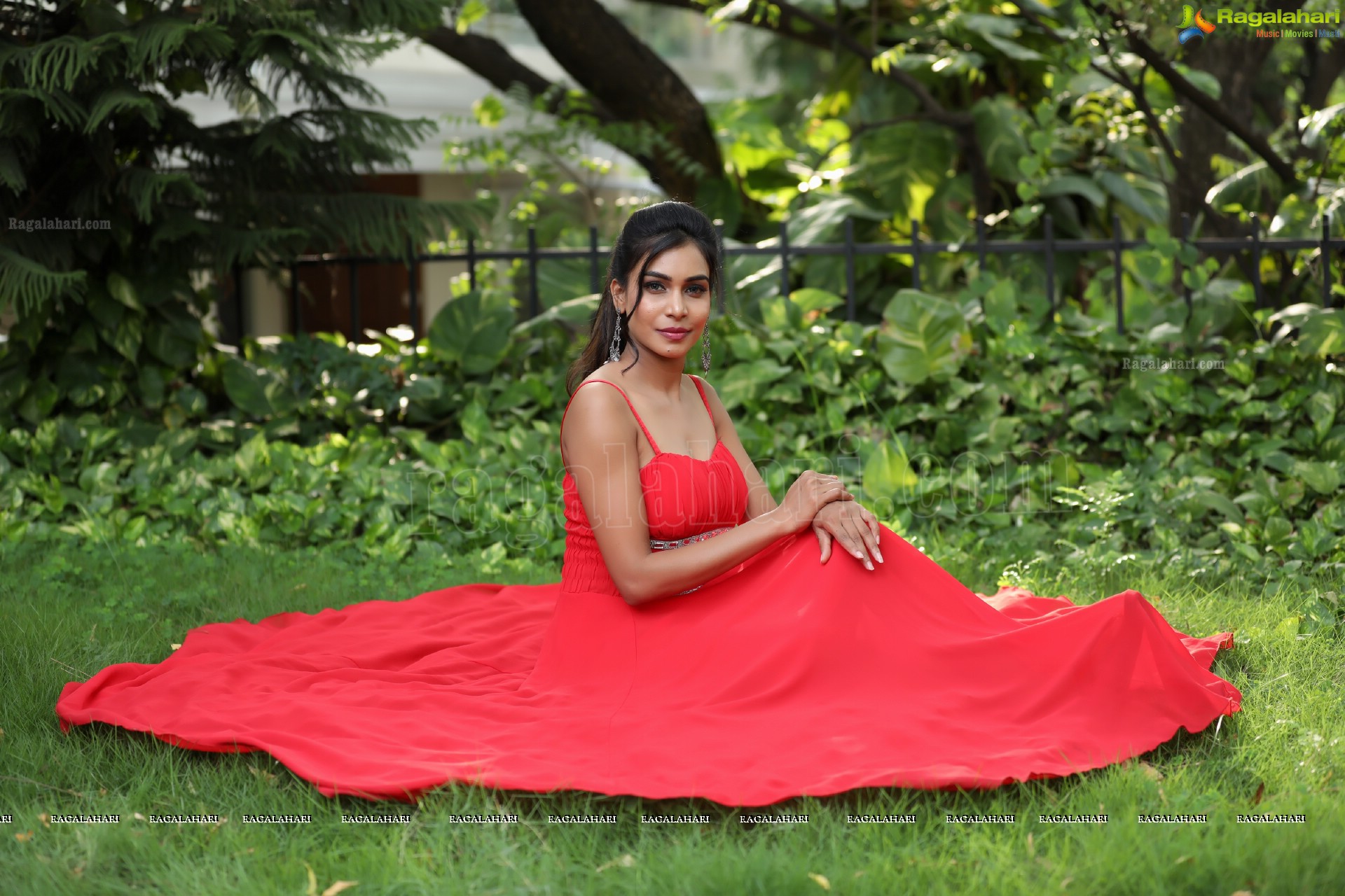 Sanjana Anne (Exclusive Photo Shoot) (High Definition)