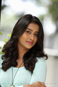 Pooja Jhaveri Ragalahari