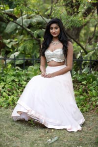 Sravani Yadav G