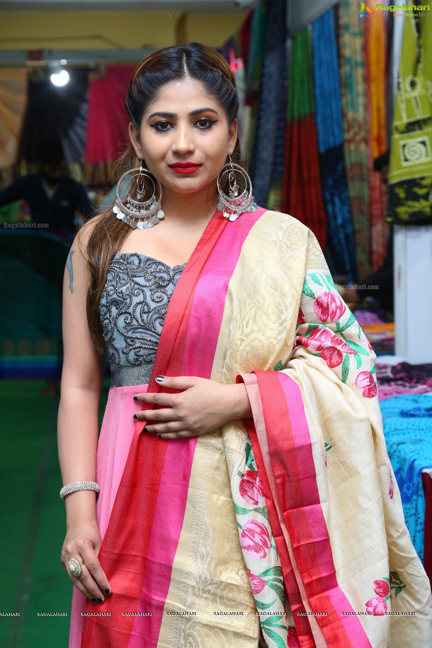 Madhulagna Das at Silk and Cotton Expo (High Resolution Photos)