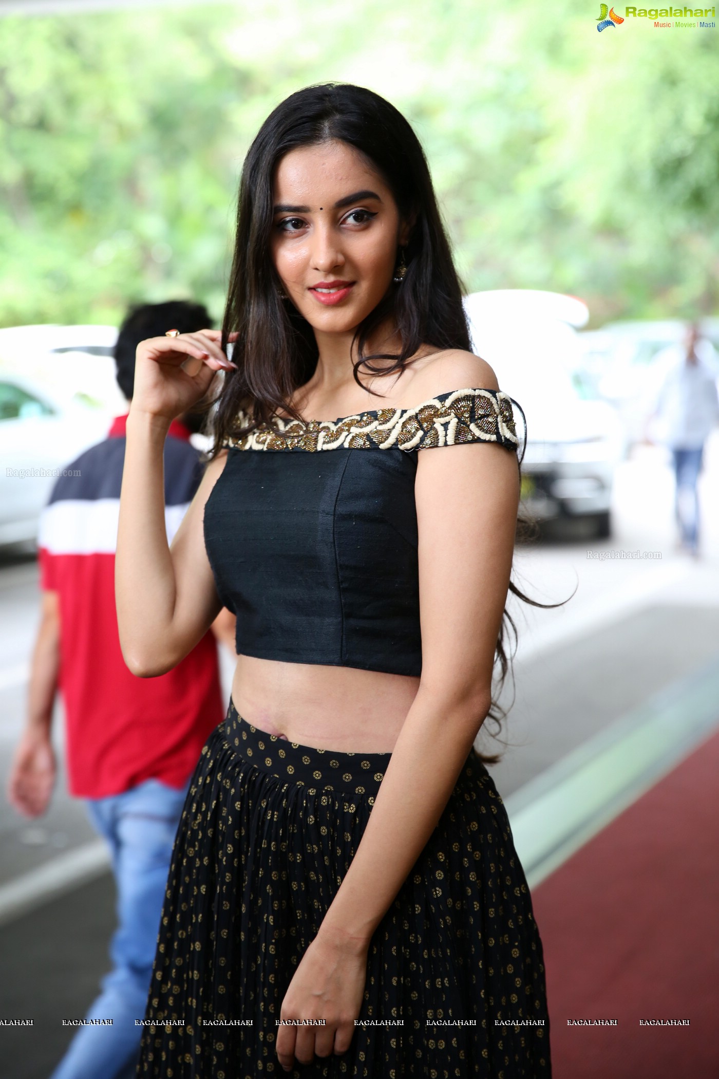 Simrat Kaur at Melodrama Expo (Posters)