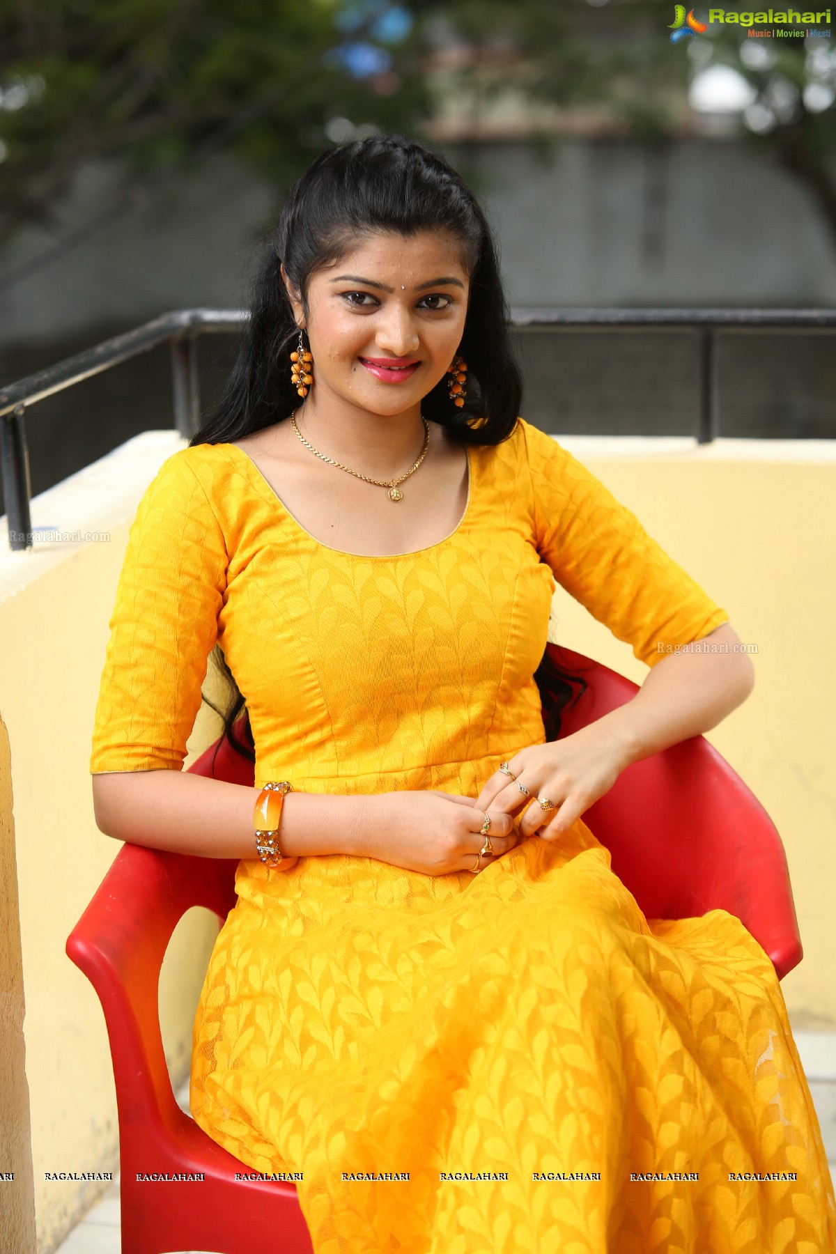 Pallavi Naidu at Prema Entha Pani Chese Narayana Press Meet