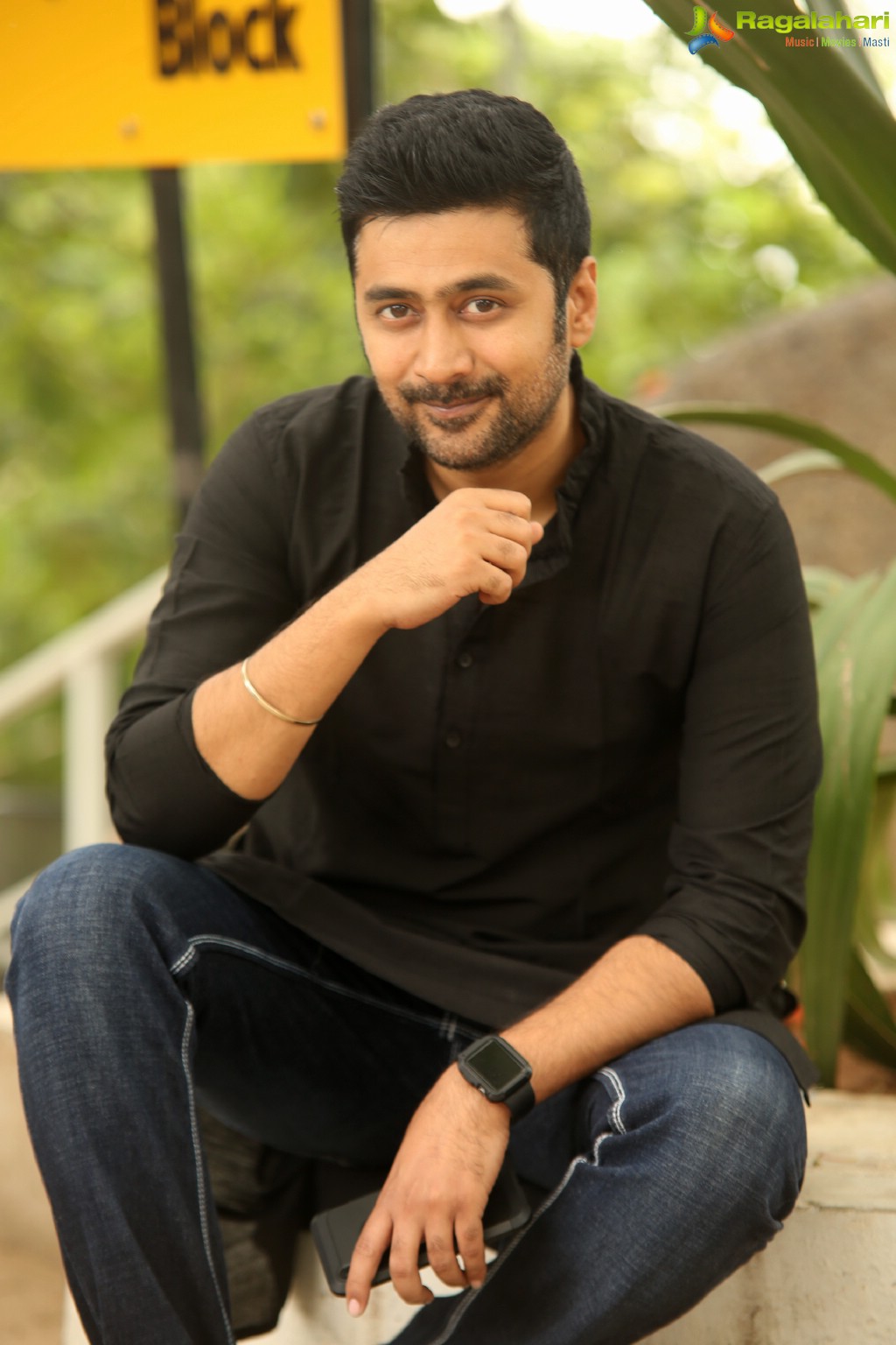 Rahul Ravindran at Chi La Sow Interview