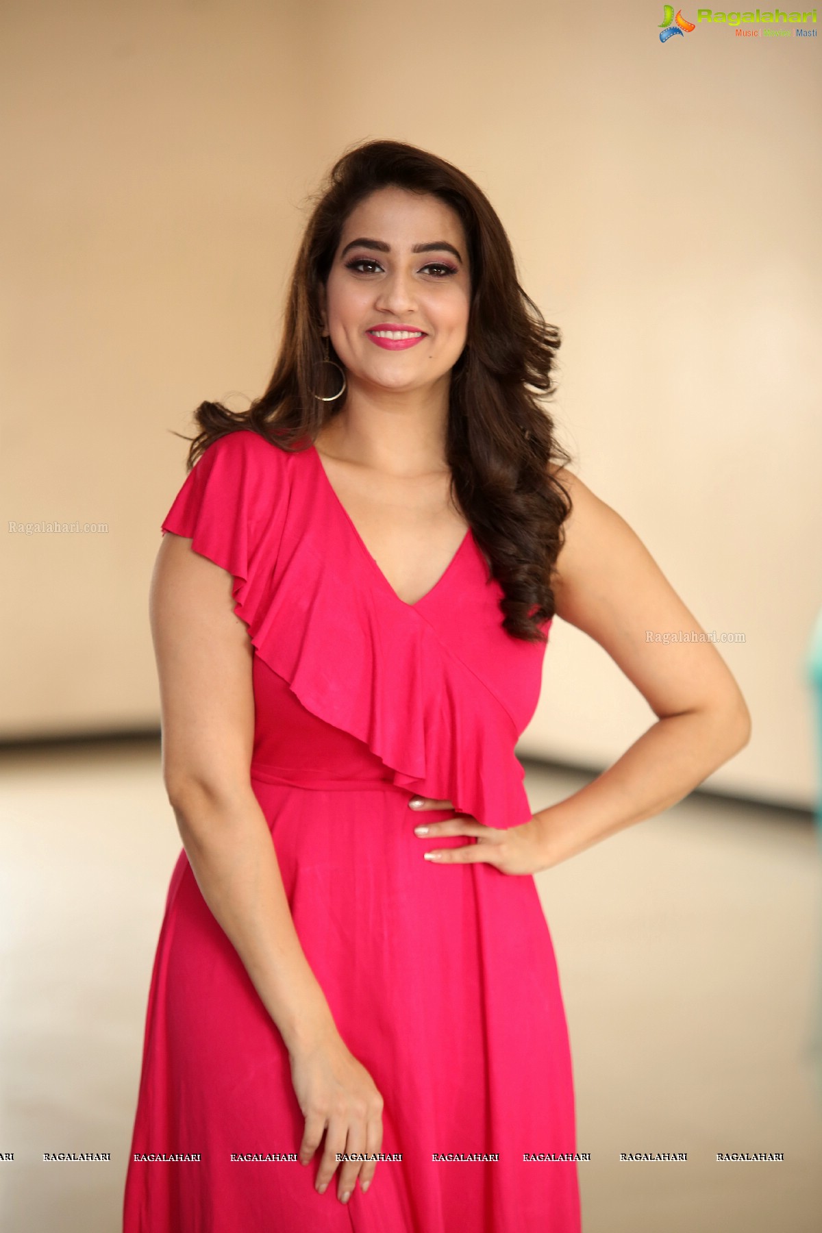 Manjusha at Saakshyam Press Meet