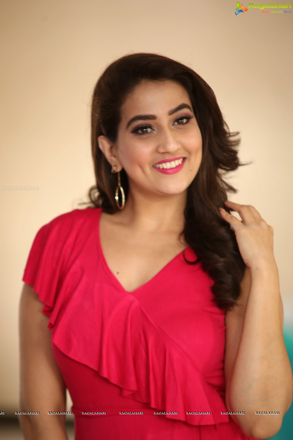 Manjusha at Saakshyam Press Meet