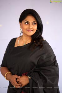 Nirosha Ramki