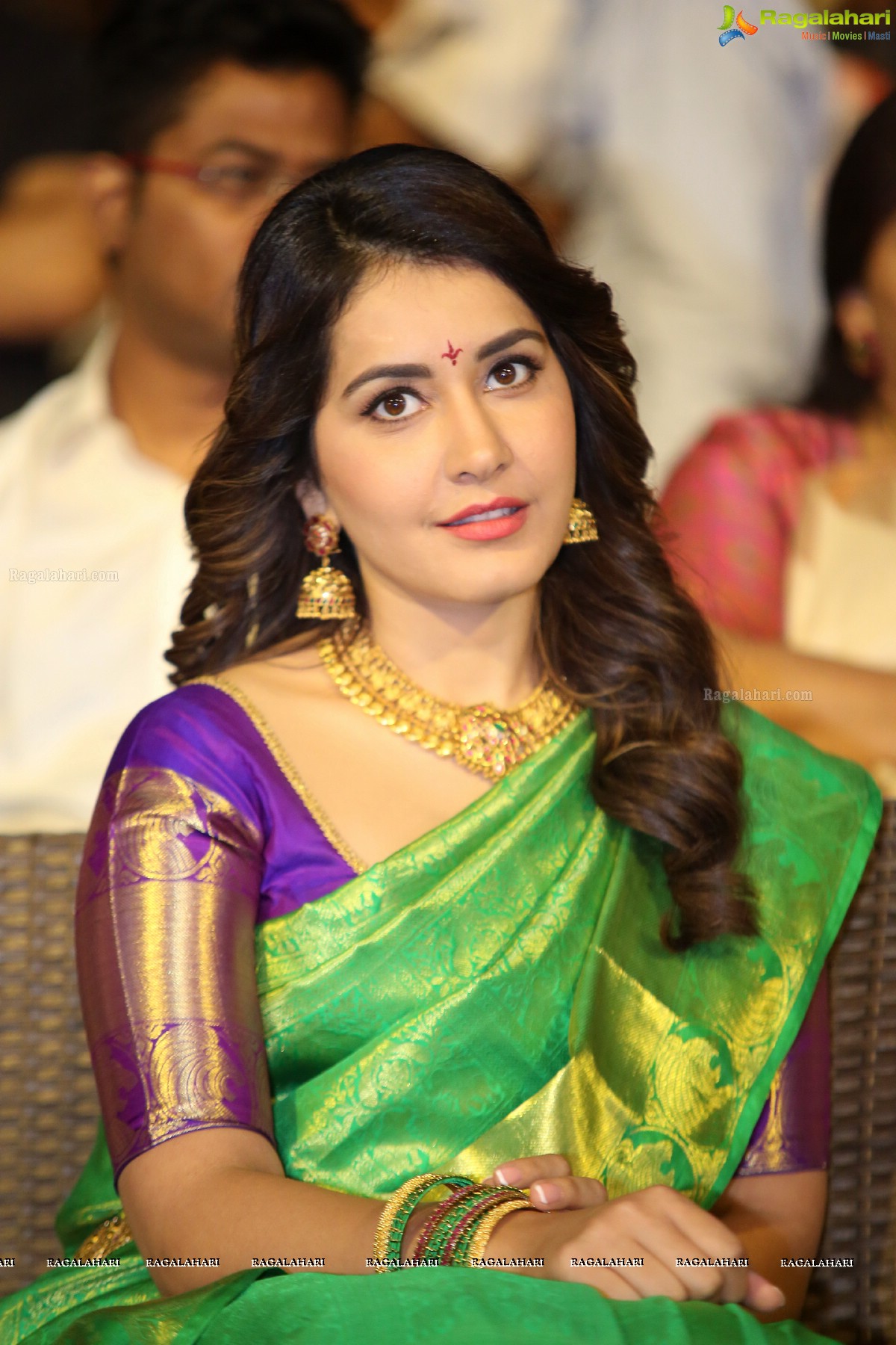 Raashi Khanna at Srinivasa Kalyanam Audio Release