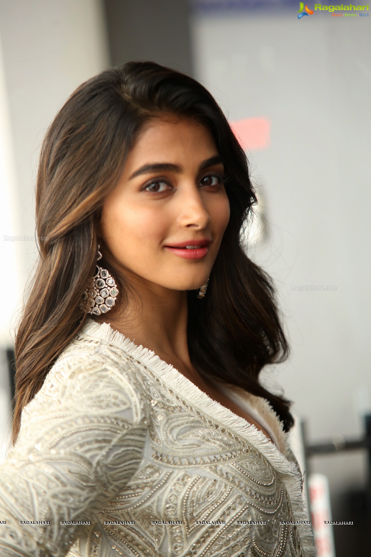 Pooja Hegde at Saakshyam Success Meet, Photo Gallery