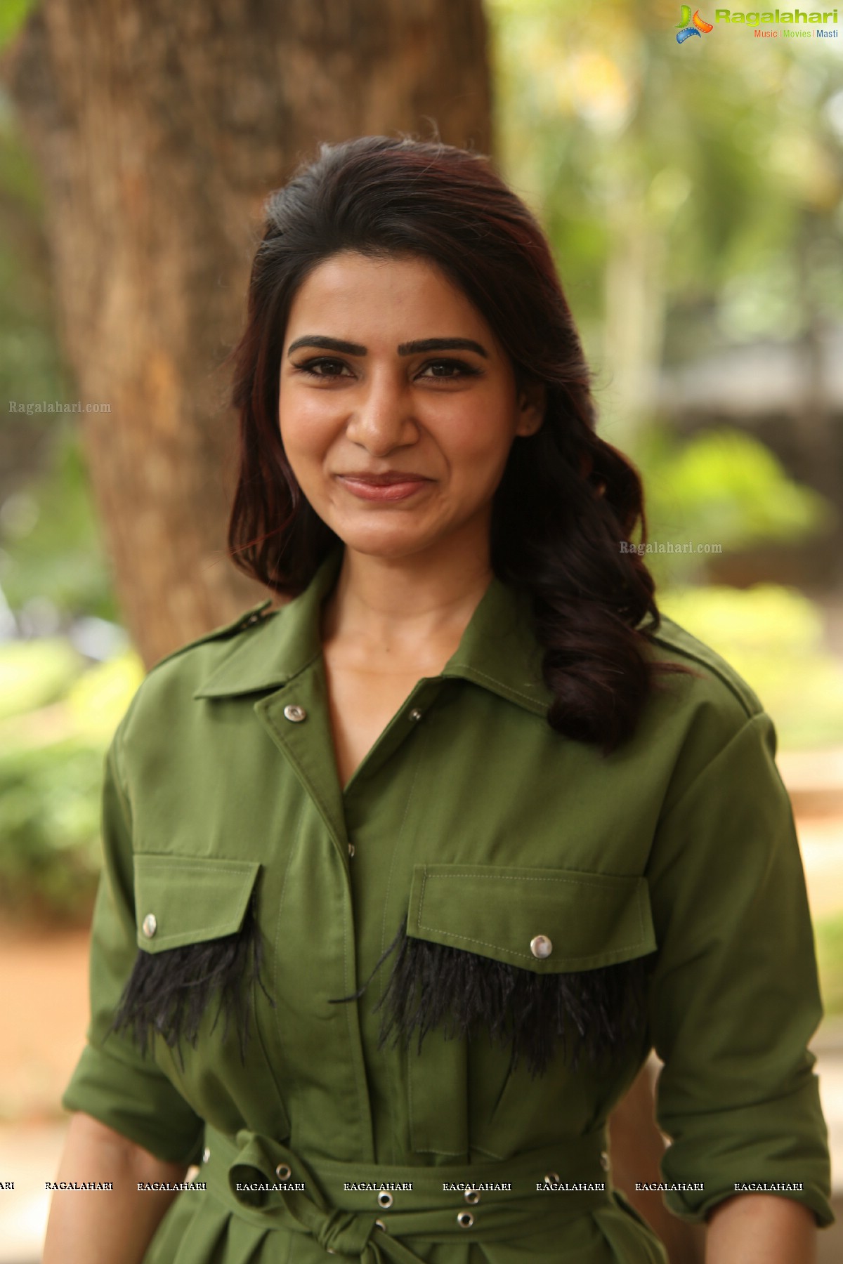 Samantha Akkineni at Chi La Sow Press Meet