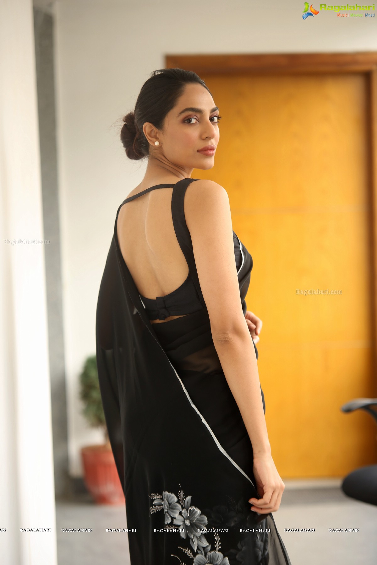 Sobhita Dhulipala at Goodachari Interview