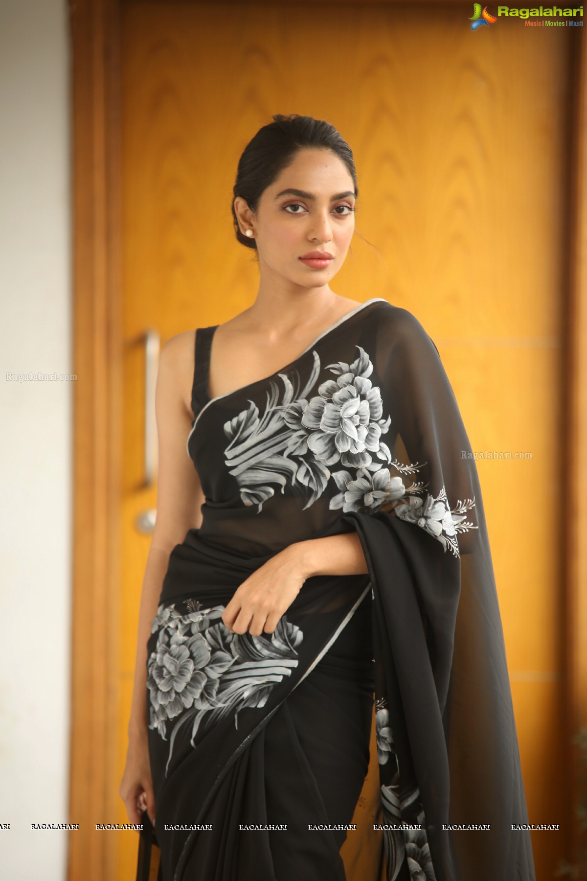 Sobhita Dhulipala at Goodachari Interview