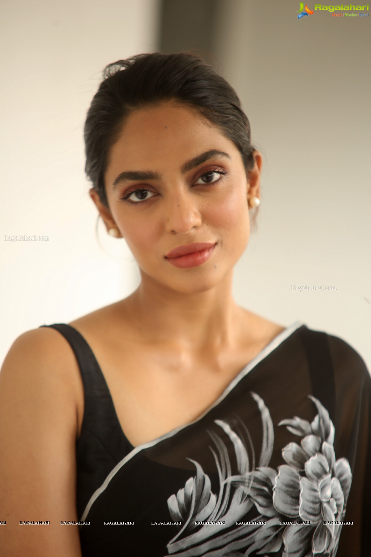 Sobhita Dhulipala at Goodachari Interview